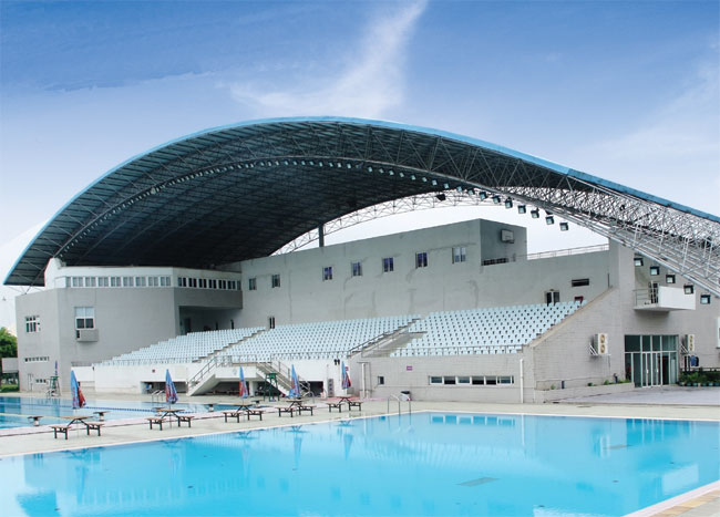 利川游泳馆网架